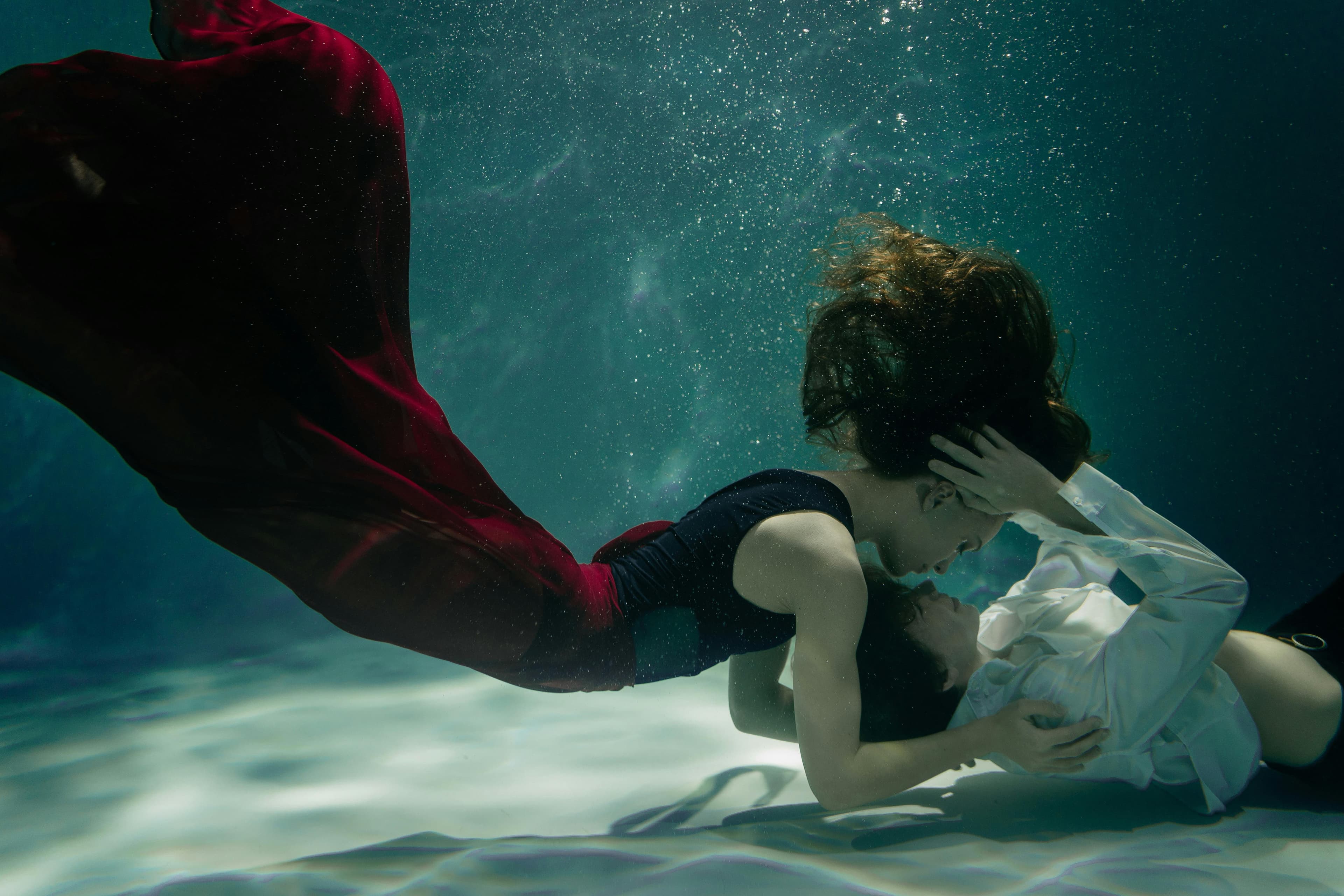 The Pursuit of the Ideal: Neptune and Mars in Relationships