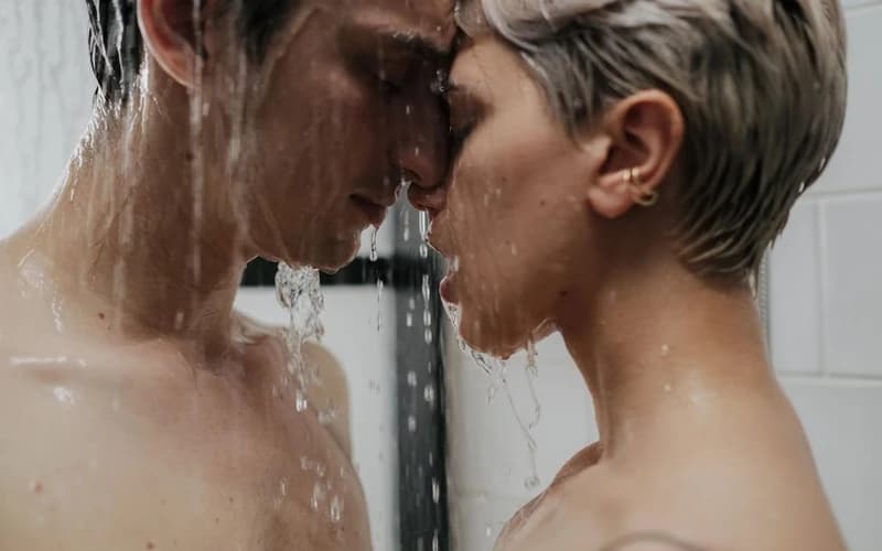 The Synastry of Venus and Pluto: Intense Desires