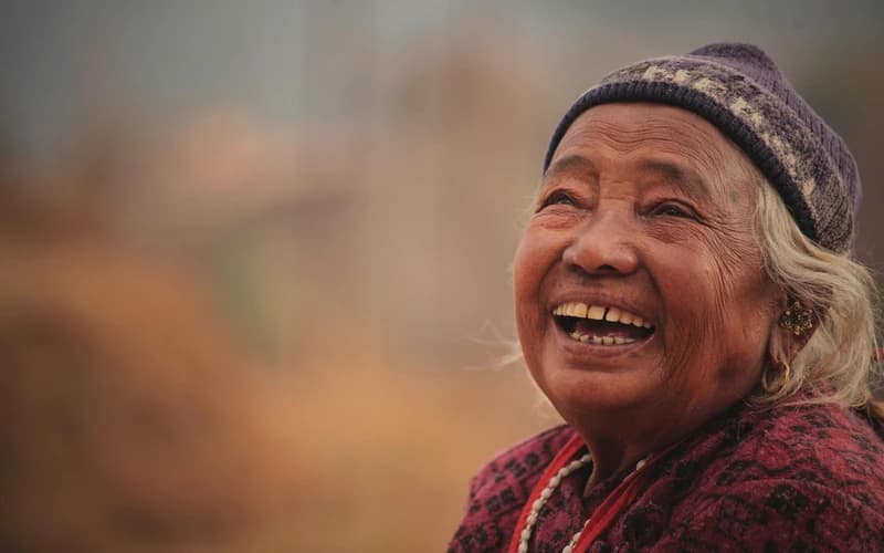 When Love Learns Patience: The Dynamics Between Venus and Saturn at Birth