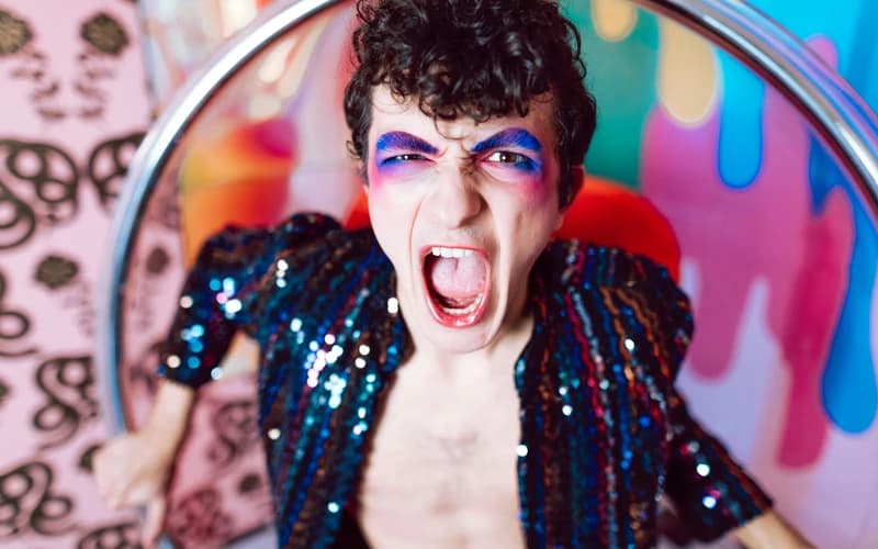 Loving Outside the Lines: The Dynamics Between Venus and Uranus at Birth